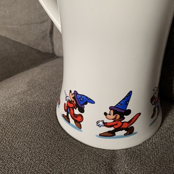 Large Disney Sorcerer Mickey mug - Picture 4 of 7